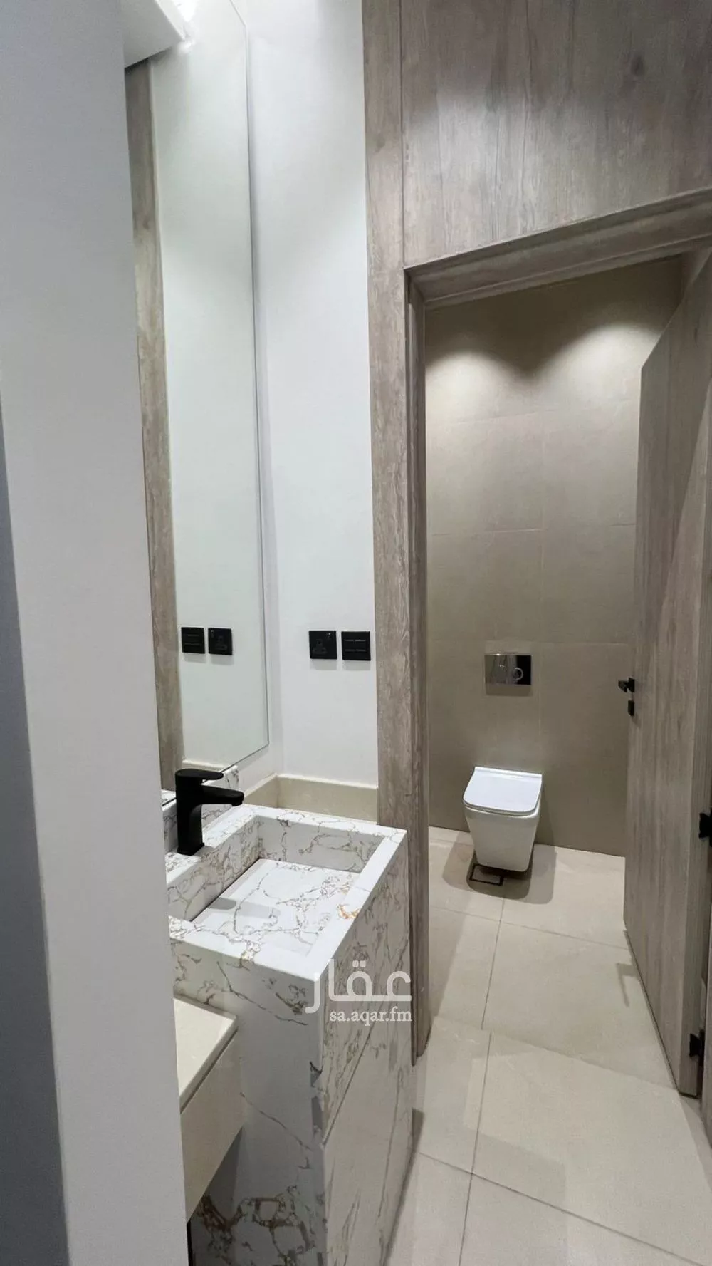 8 bedroom villa in Al Aridh, Riyadh 22