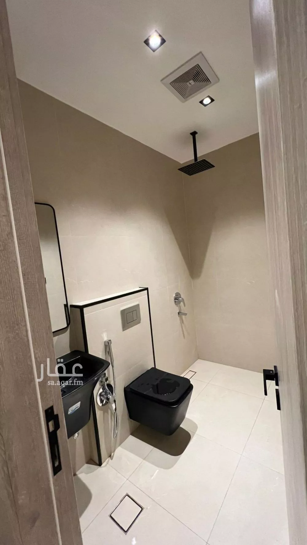 8 bedroom villa in Al Aridh, Riyadh 8