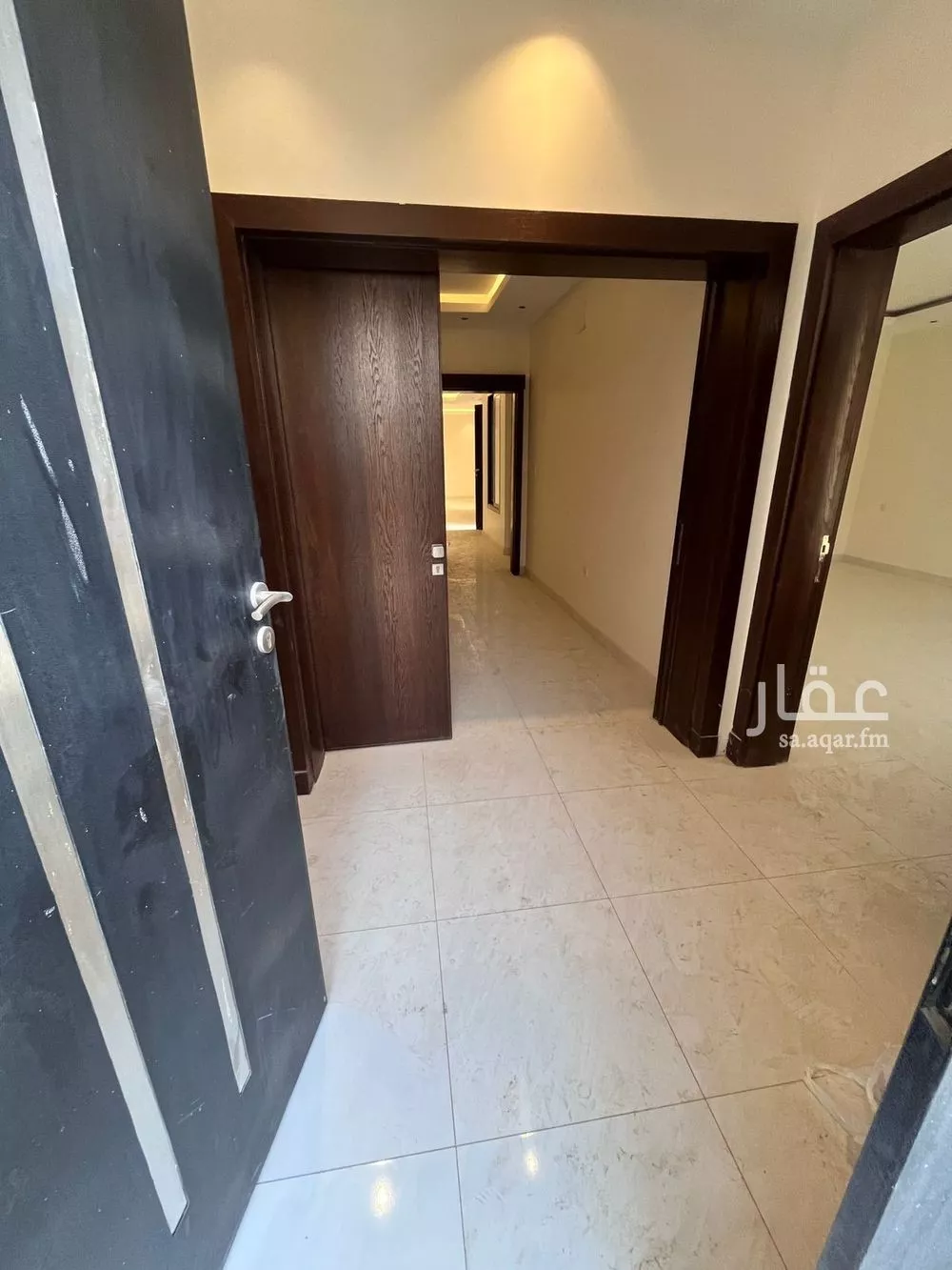 5 bedroom villa in Al Janadriyah 7