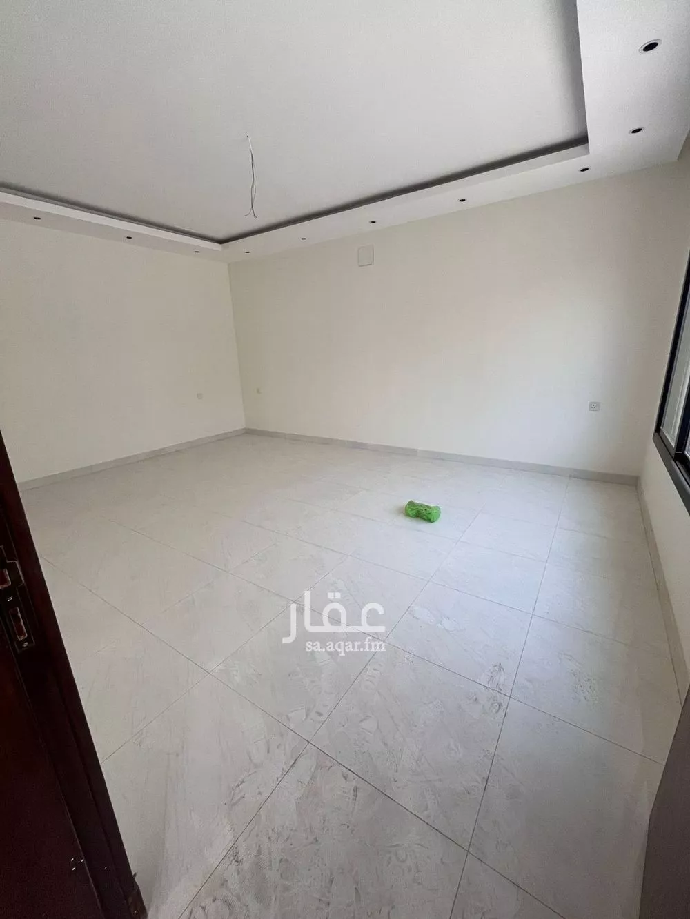 5 bedroom villa in Al Janadriyah 10