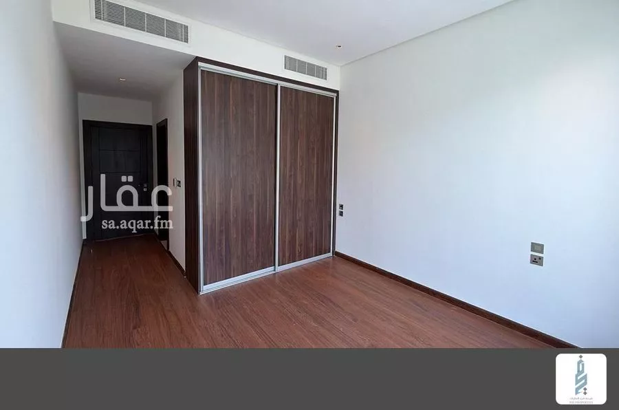 4 bedroom villa in Al Rahmaniyyah, Riyadh 15