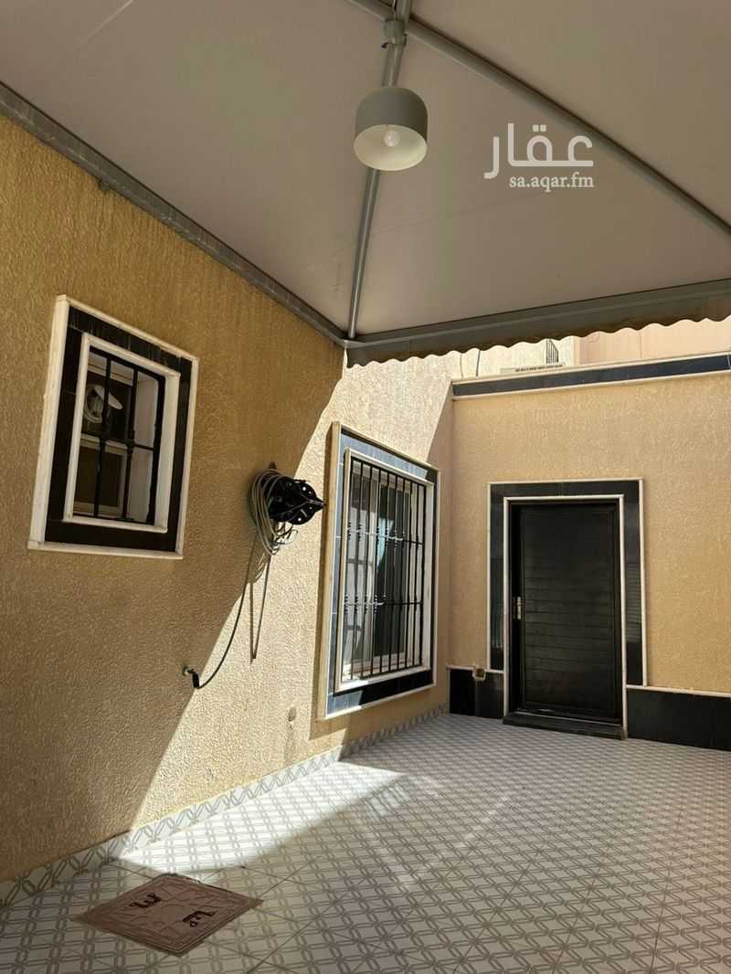 6 bedroom villa in Tuwaiq, Riyadh 9