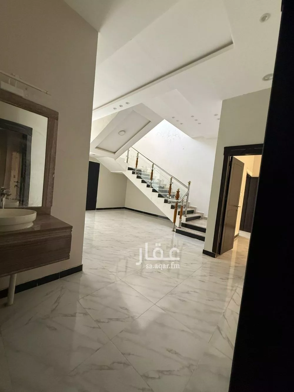 5 bedroom villa in Al Rimal 7