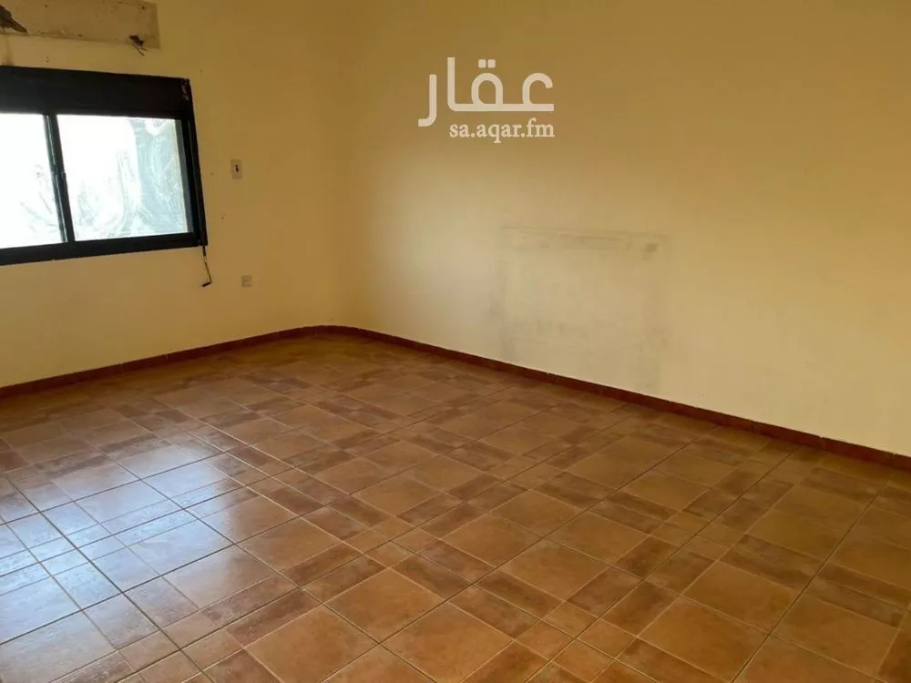 فيلا 5 غرف في الروضة 12