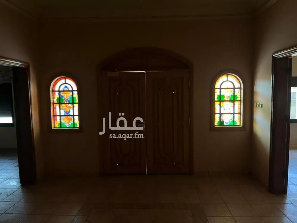 فيلا 5 غرف في الروضة 13
