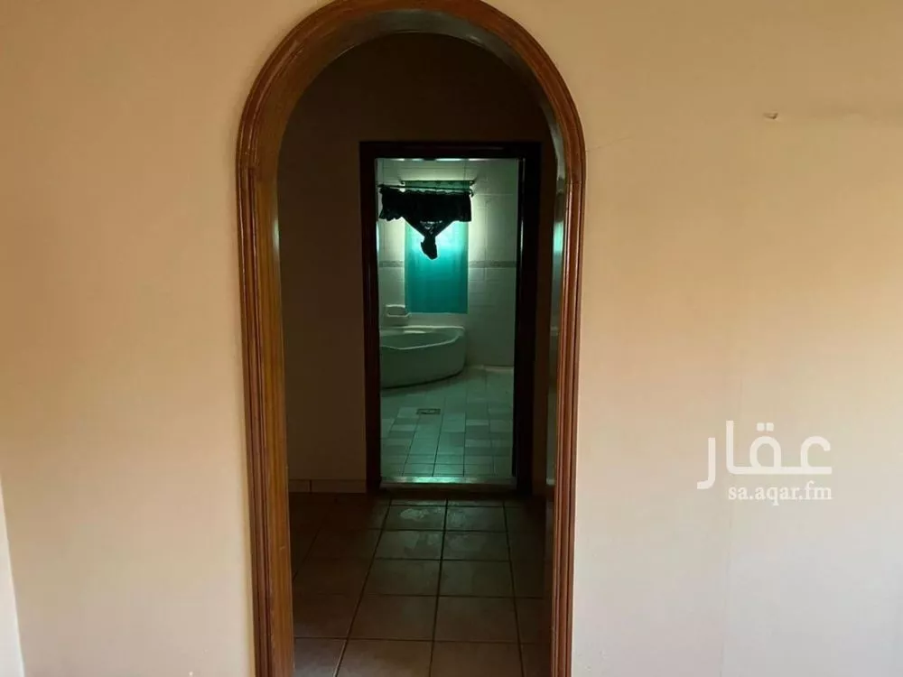 فيلا 5 غرف في الروضة 14
