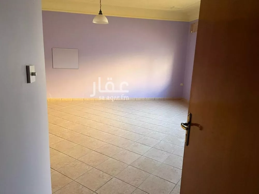 فيلا 5 غرف في الروضة 20