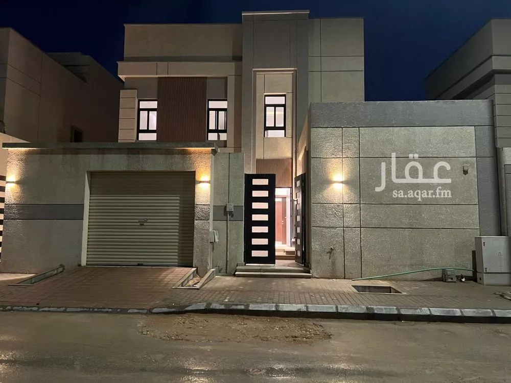 فيلا 7 غرف في الجنادرية 8