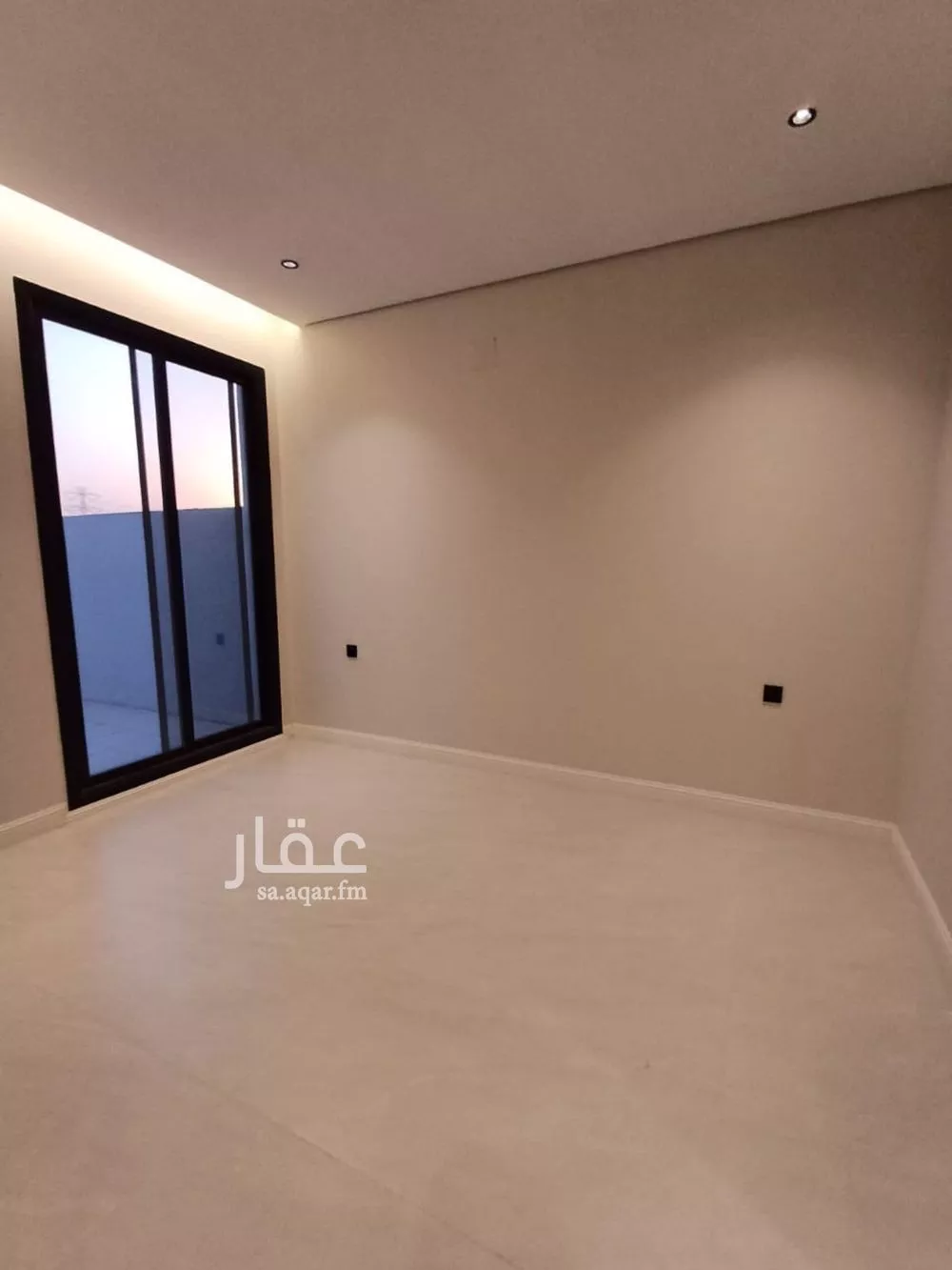 3 bedroom apartment in Al Rimal 9
