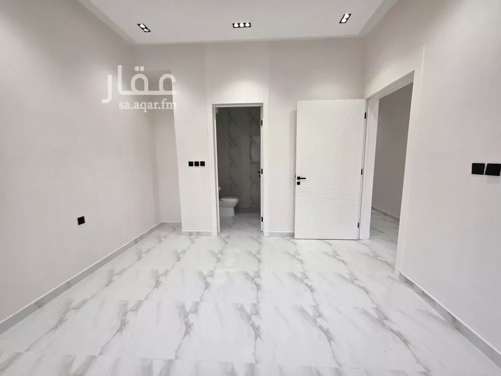 4 bedroom apartment in Al Zahrah 6