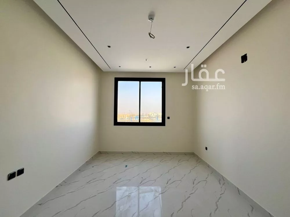 4 bedroom apartment in Al Mahdiyyah 18