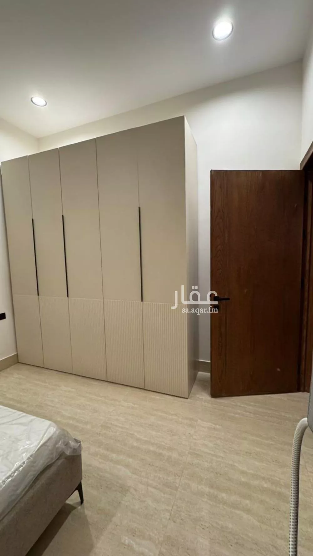 فيلا 5 غرف في الرمال 24