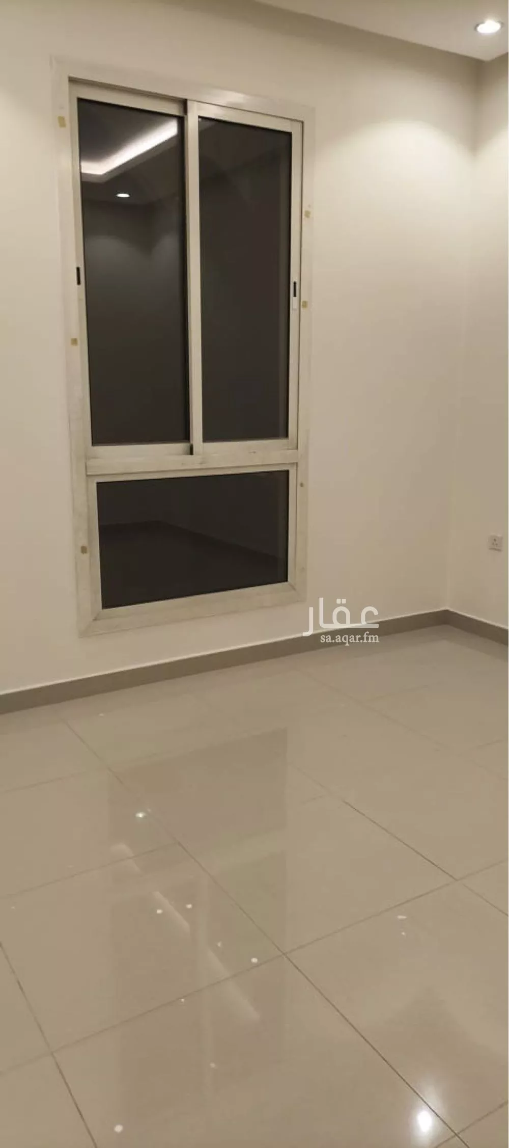 فيلا 6 غرف في العارض 14