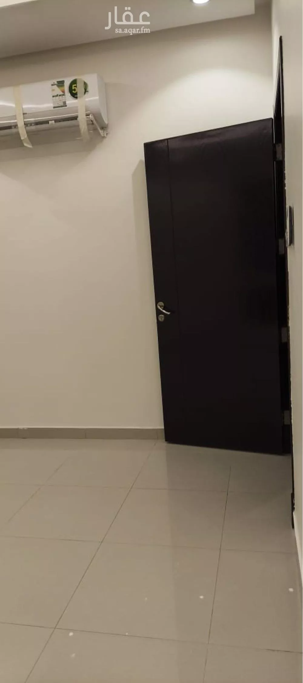 فيلا 6 غرف في العارض 4