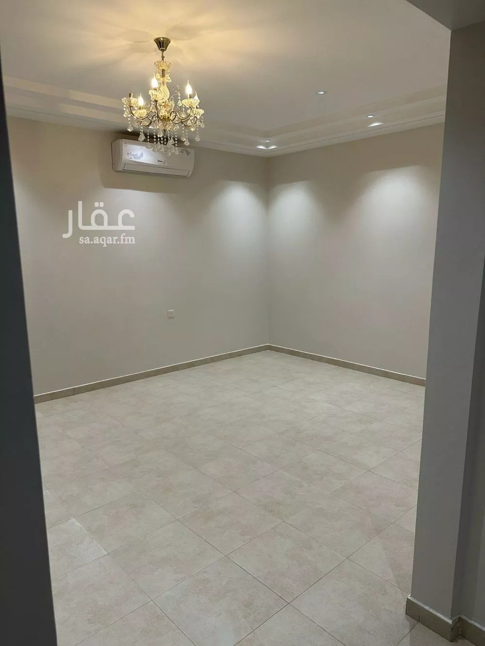 5 bedroom villa in Al Sahafah 2