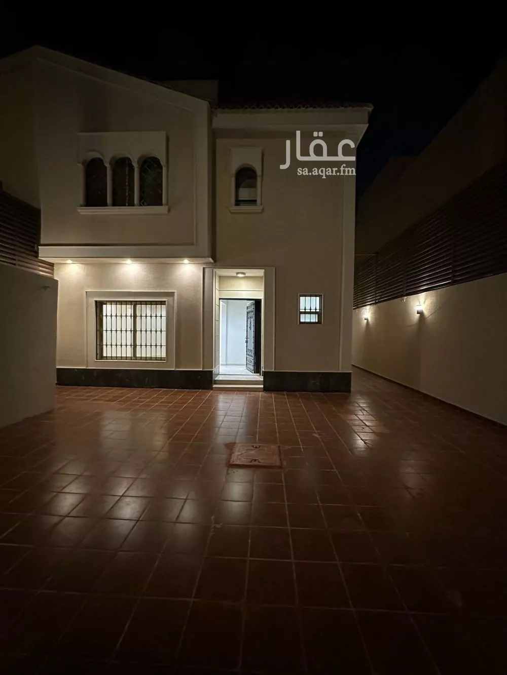 5 bedroom villa in Al Sahafah 11