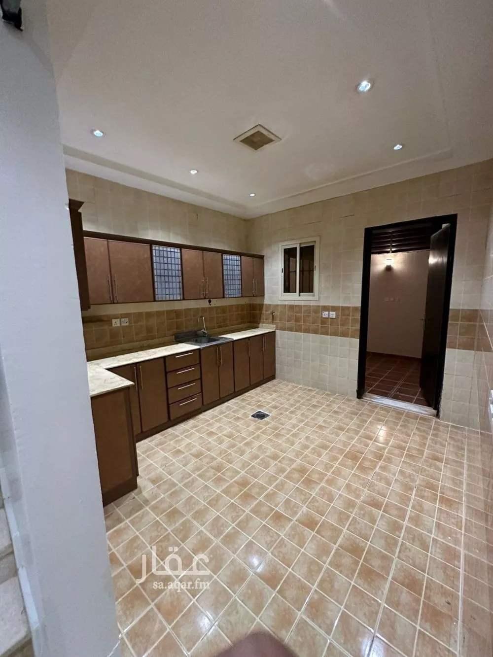 5 bedroom villa in Al Sahafah 3