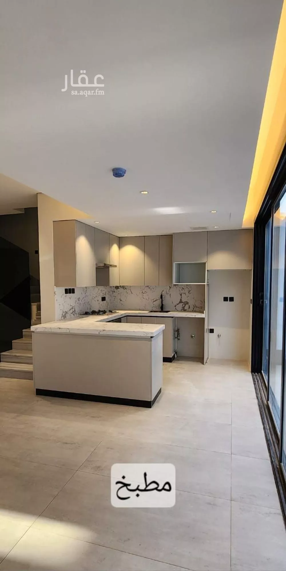 5 bedroom villa in Al Aridh 4