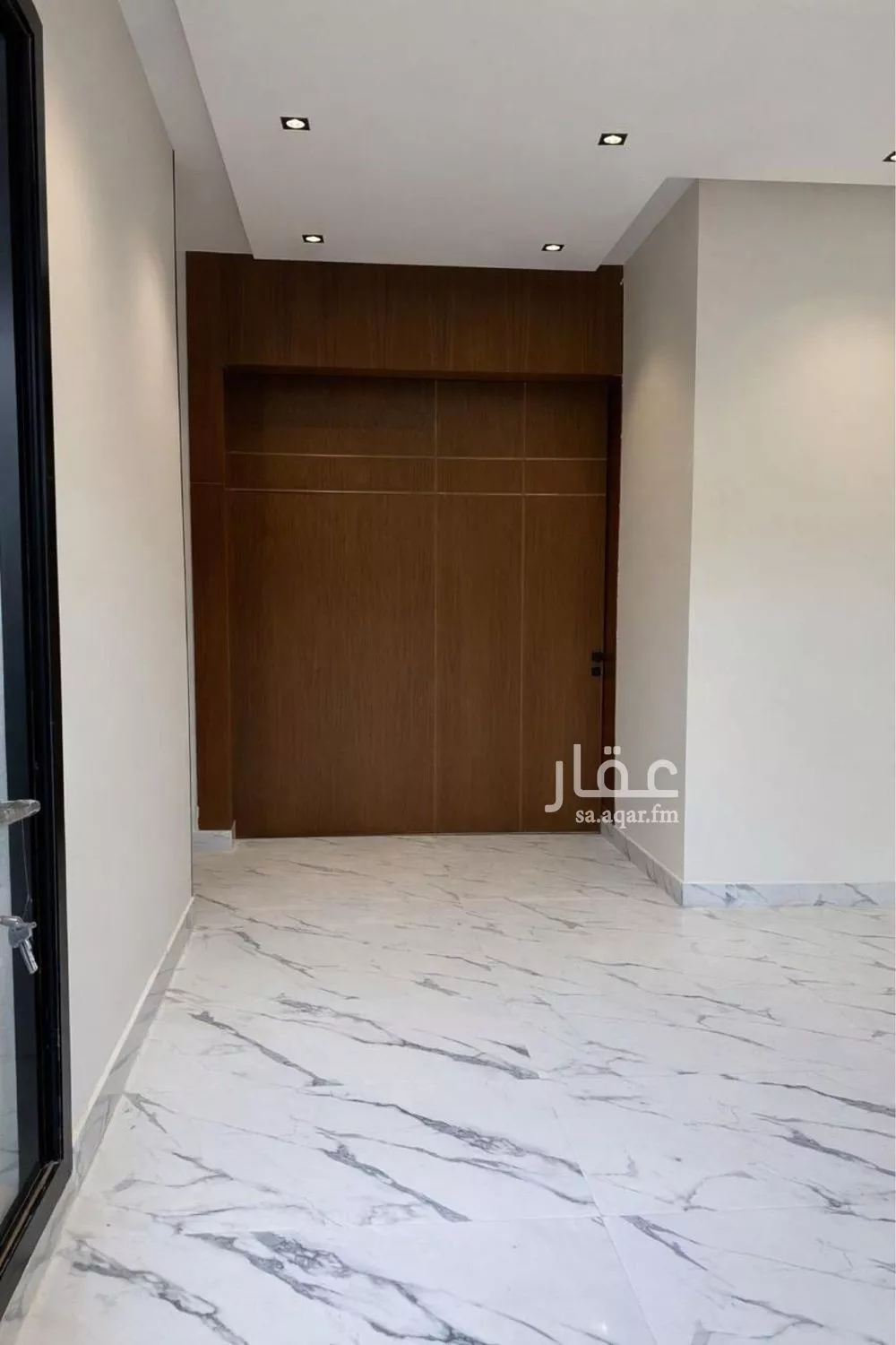 فيلا 5 غرف في الجنادرية 7