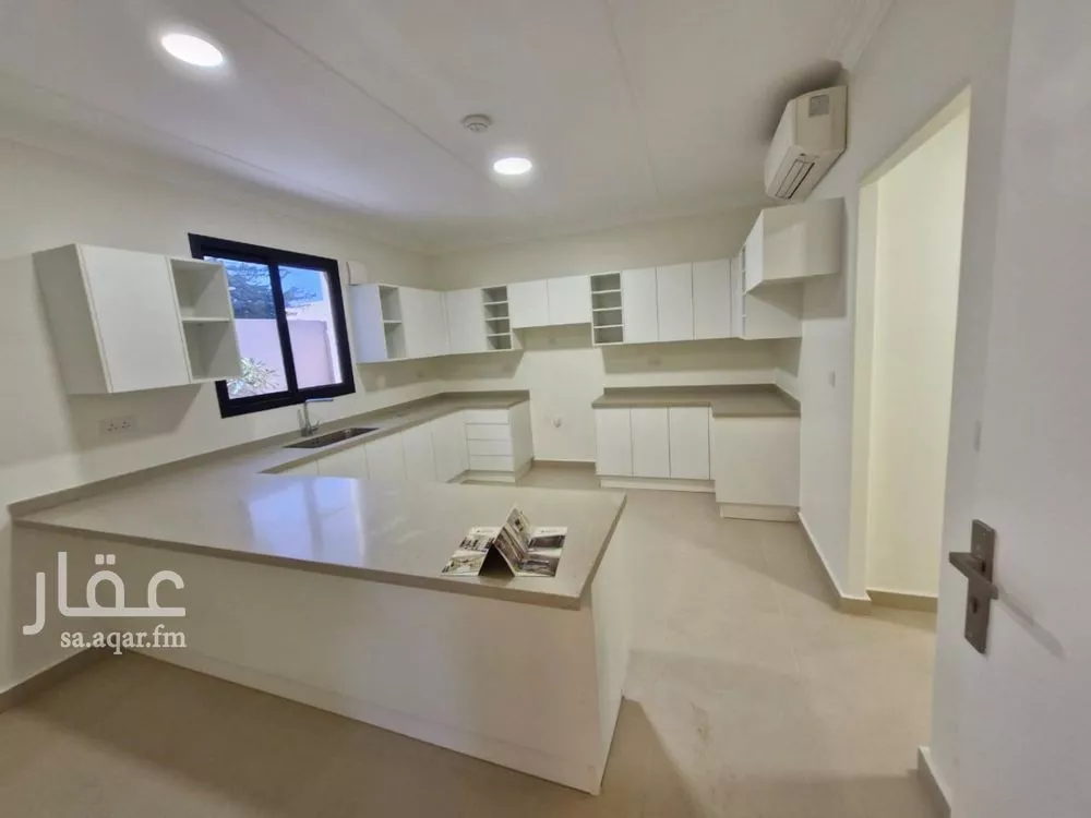 4 bedroom villa in Sidrah, Riyadh 24