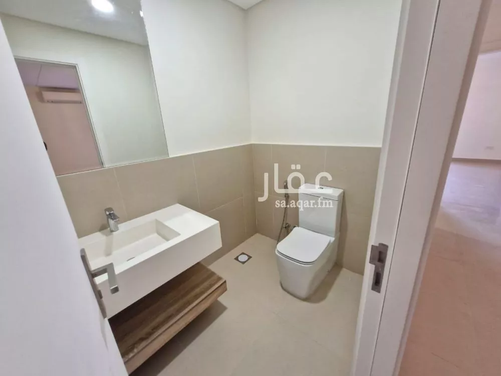 4 bedroom villa in Sidrah, Riyadh 6
