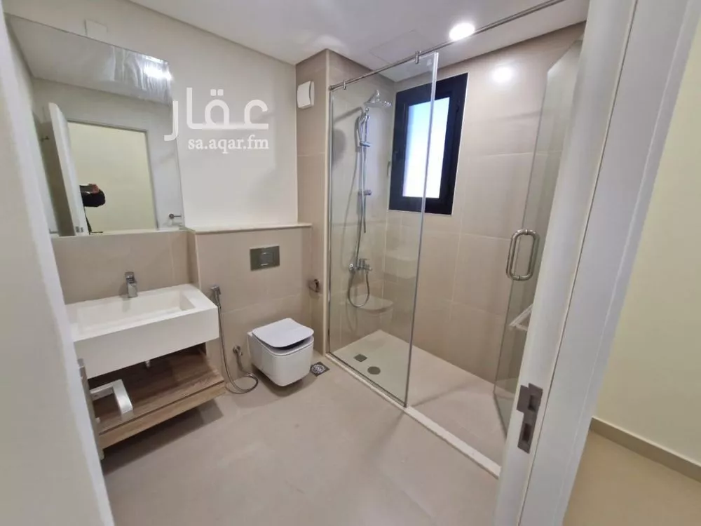 4 bedroom villa in Sidrah, Riyadh 8