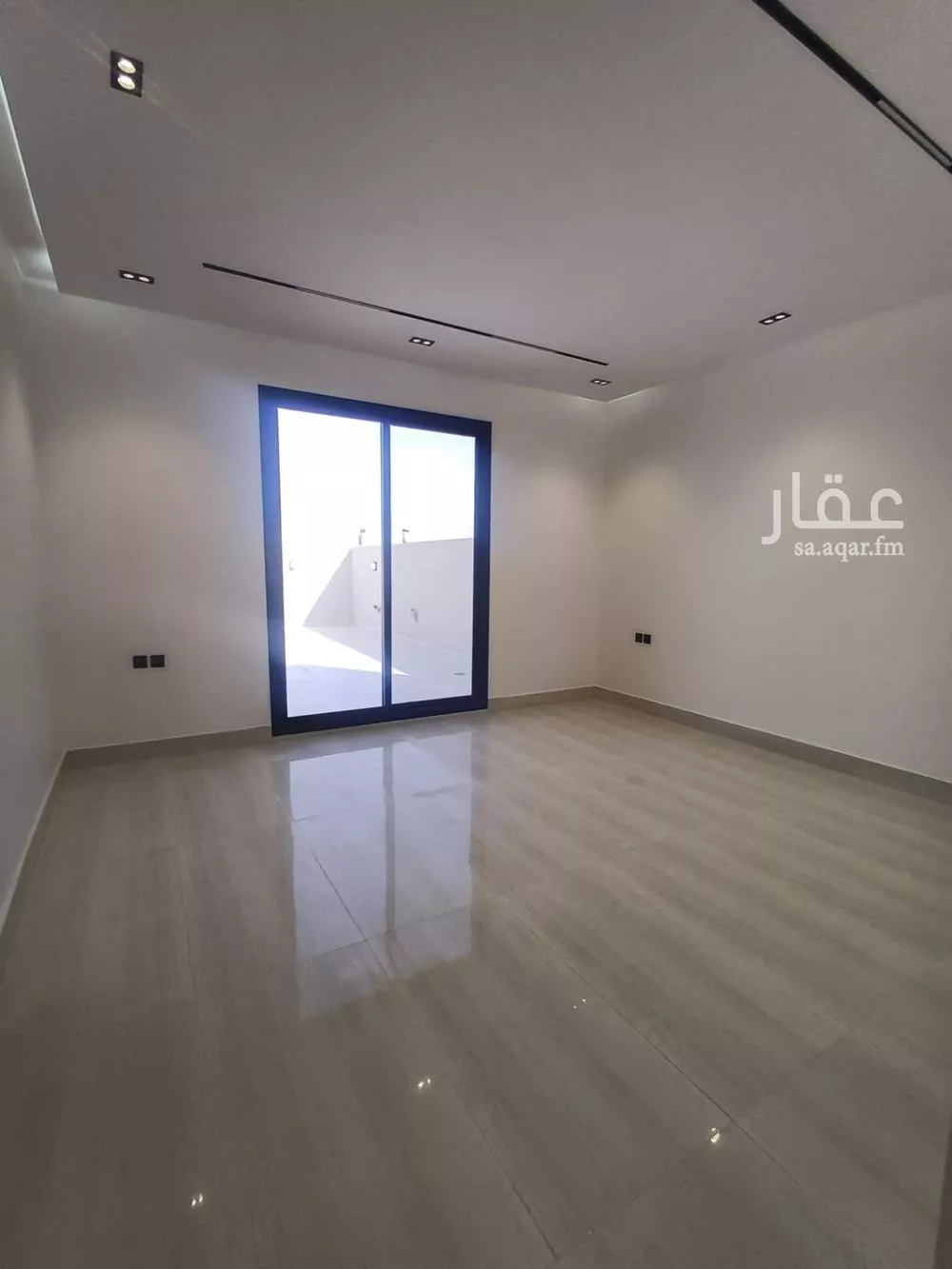 4 bedroom apartment in Al Rimal 6