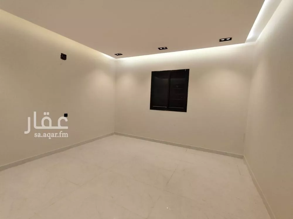 6 bedroom apartment in Badr 4