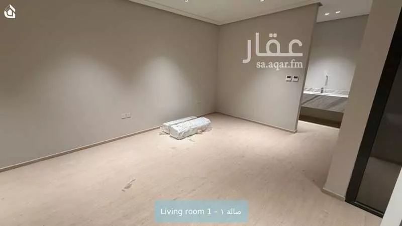 فيلا 3 غرف في العارض 8