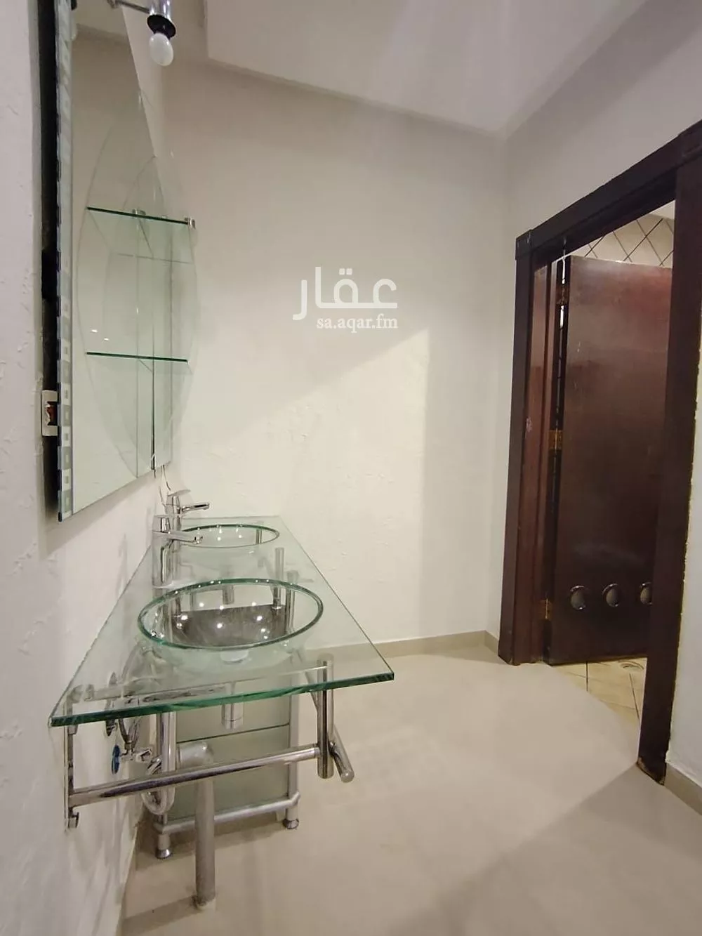 فيلا 5 غرف في الفلاح 5