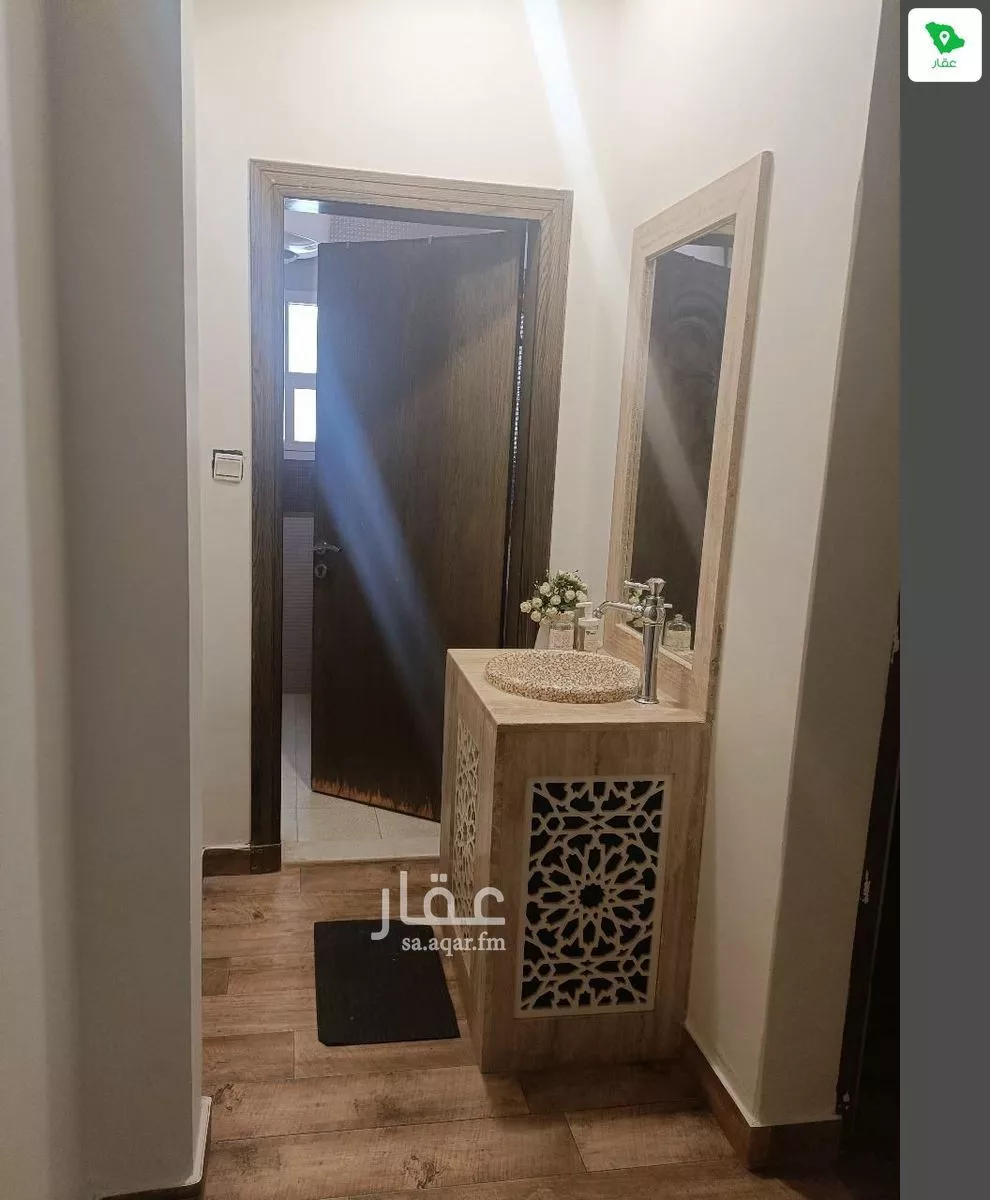 5 bedroom apartment in Al Hamra 7