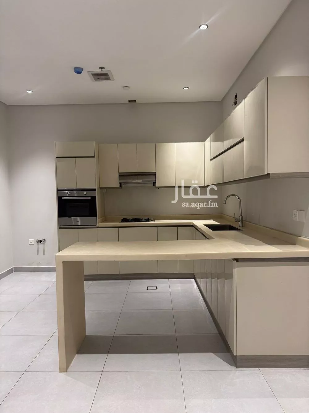 3 bedroom apartment in Al Rabie 4