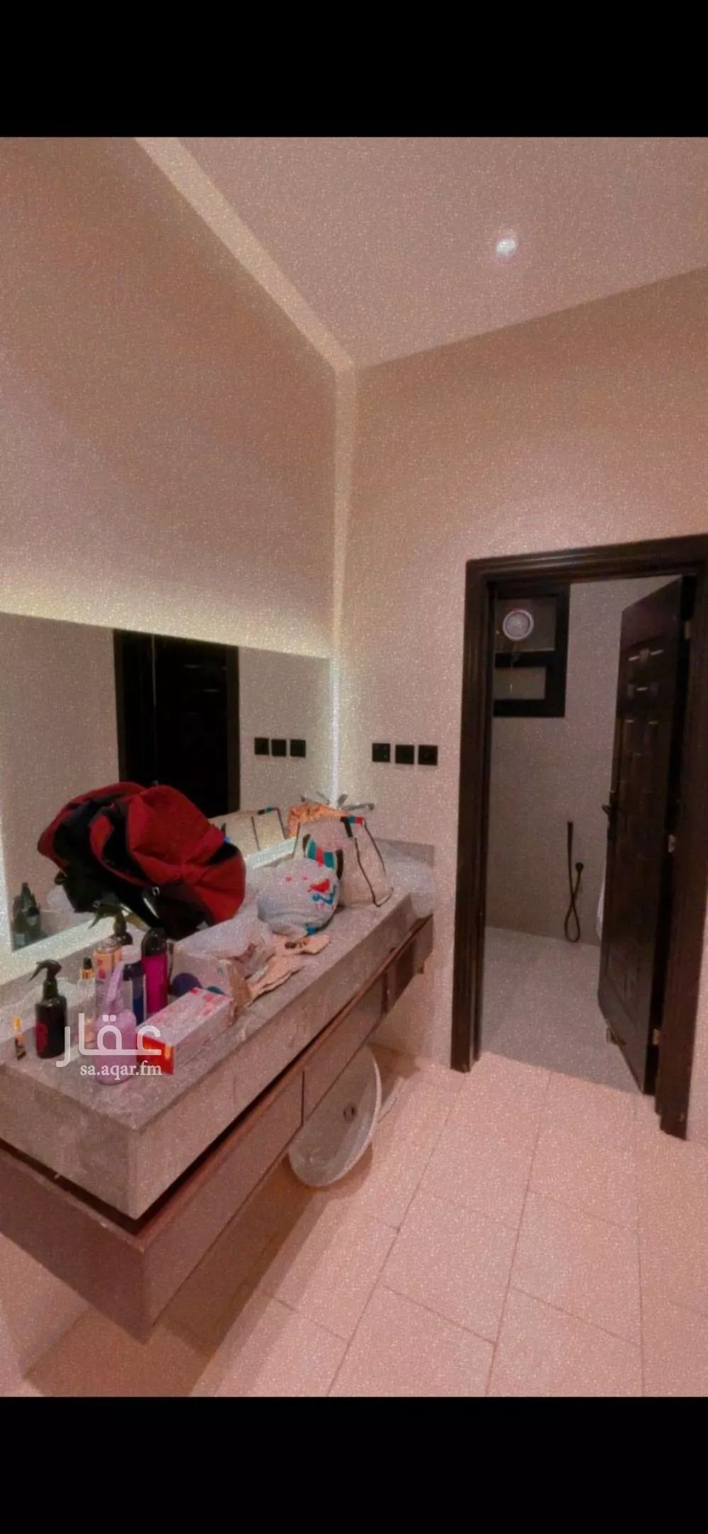 3 bedroom apartment in Al Yarmouk 17