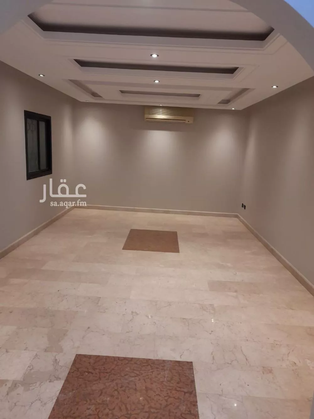 فيلا 4 غرف في النخيل 15