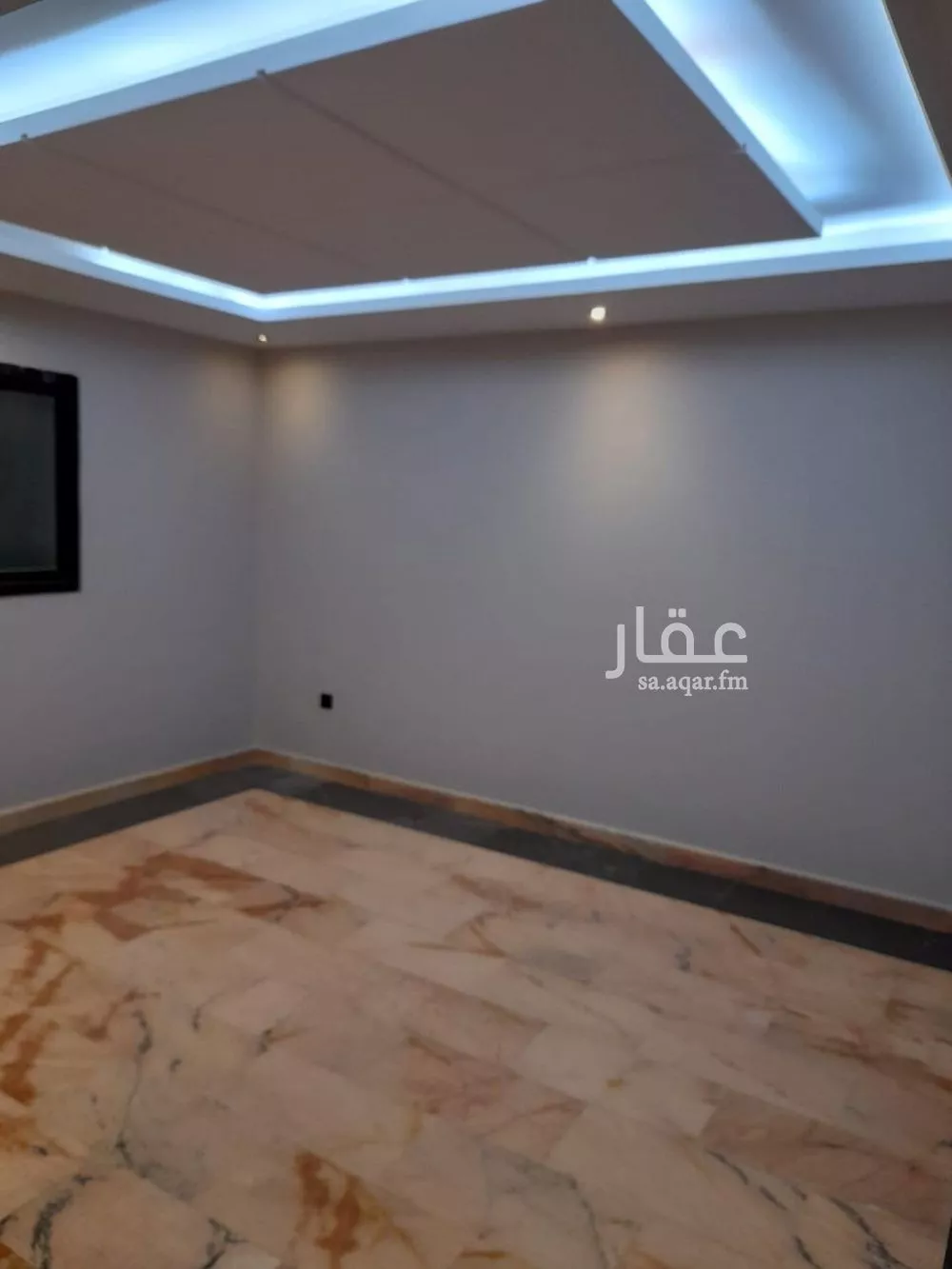 فيلا 4 غرف في النخيل 19