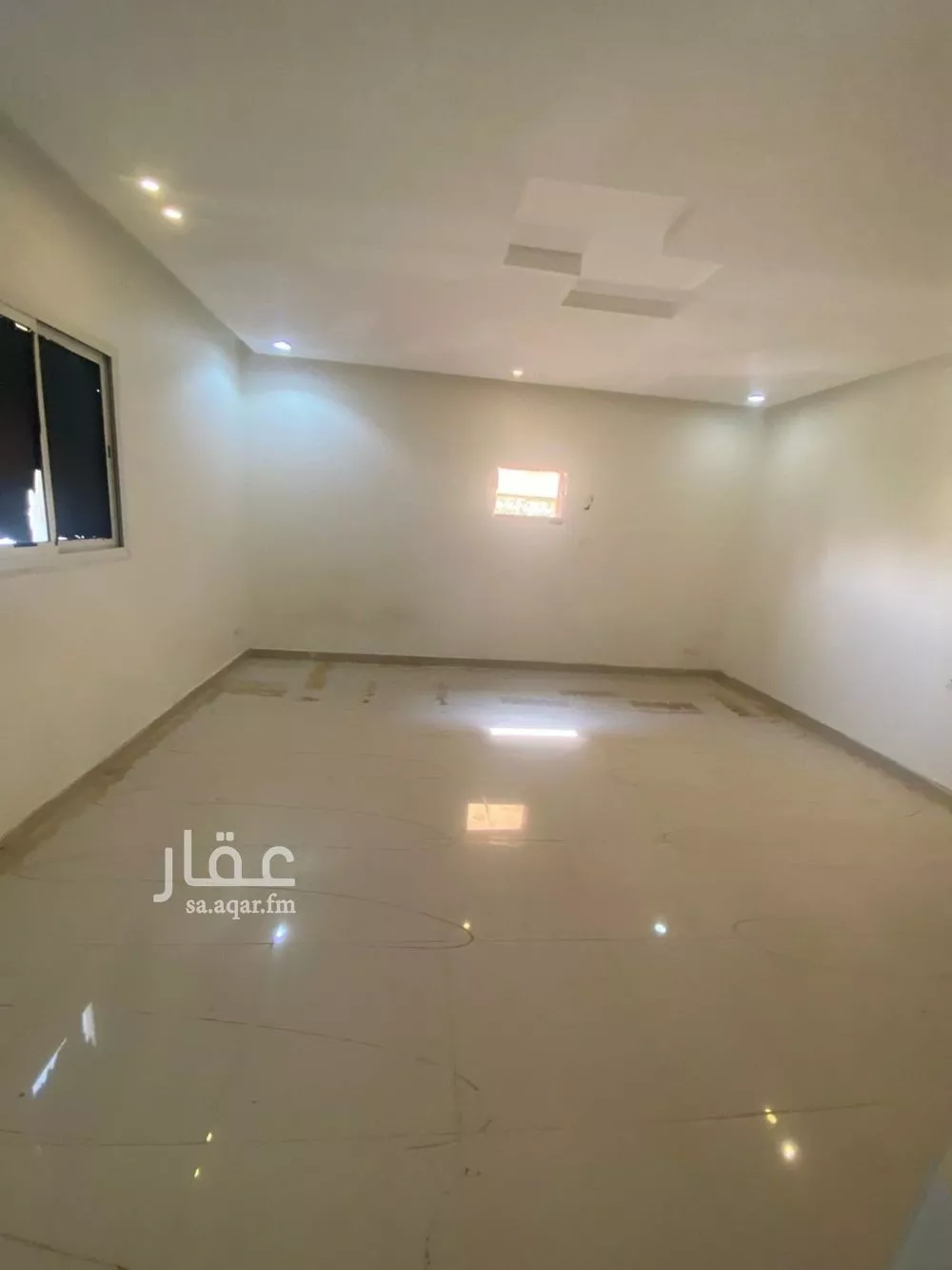 فيلا 4 غرف في ظهرة لبن 8