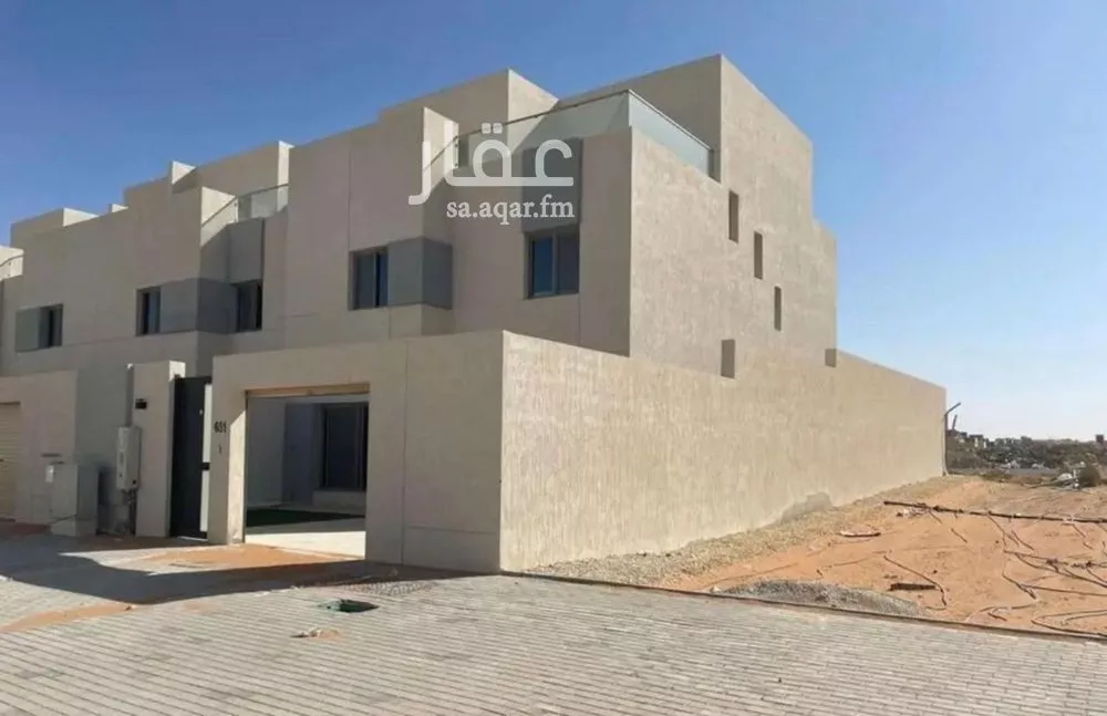 فيلا 4 غرف في النرجس 18