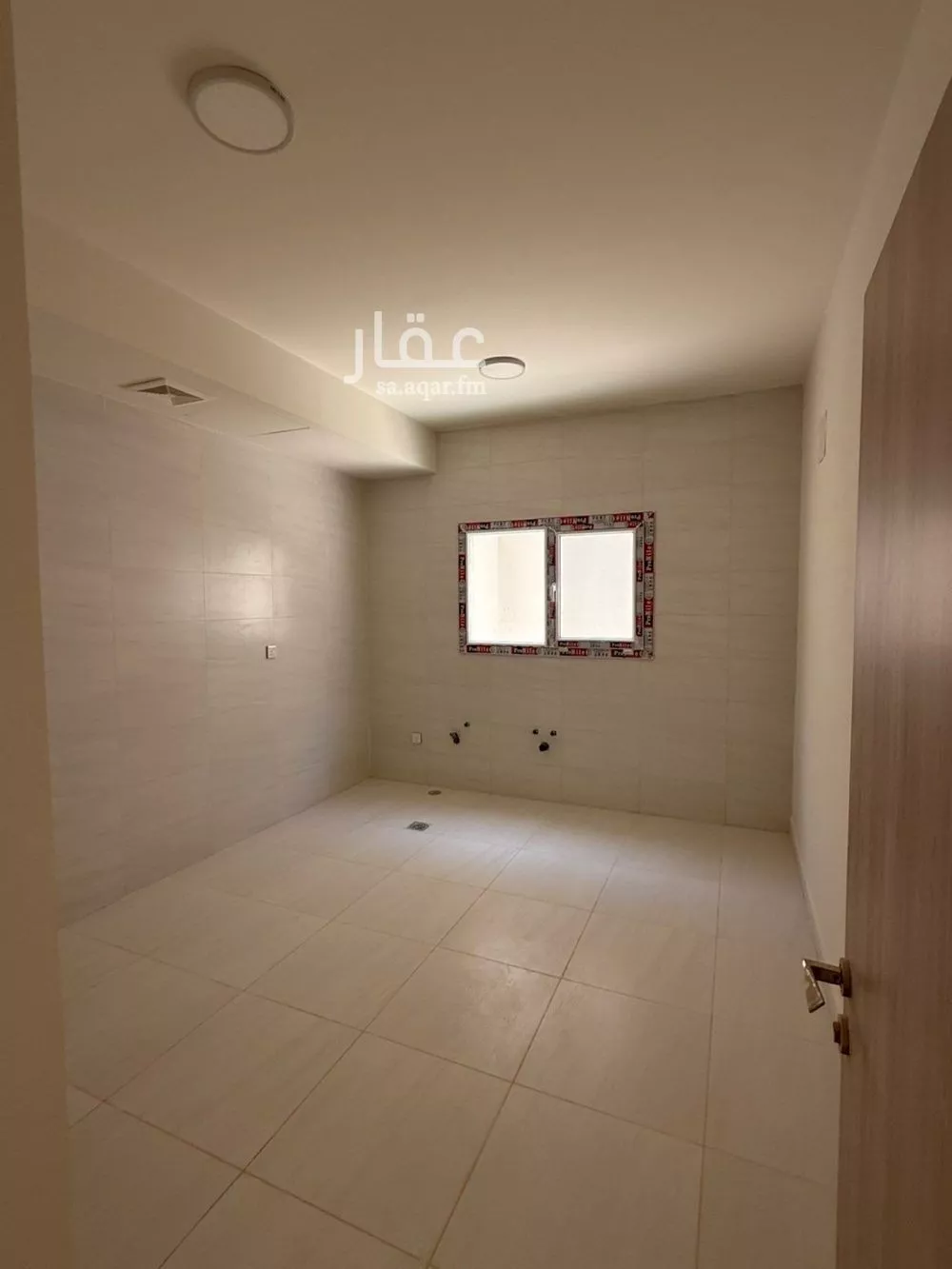 5 bedroom villa in Al Aridh 3