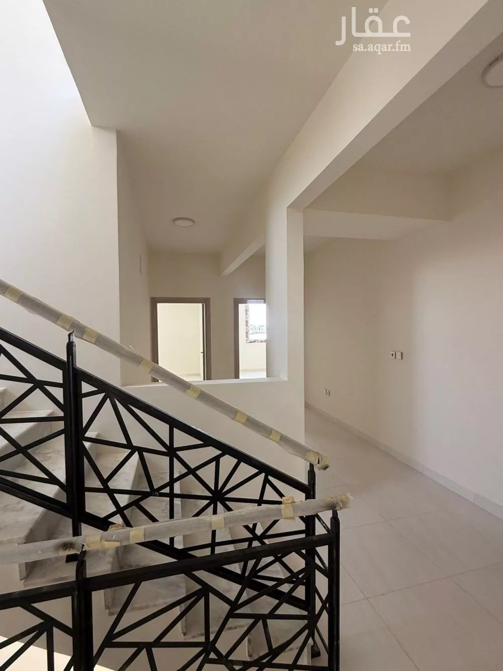 5 bedroom villa in Al Aridh 10