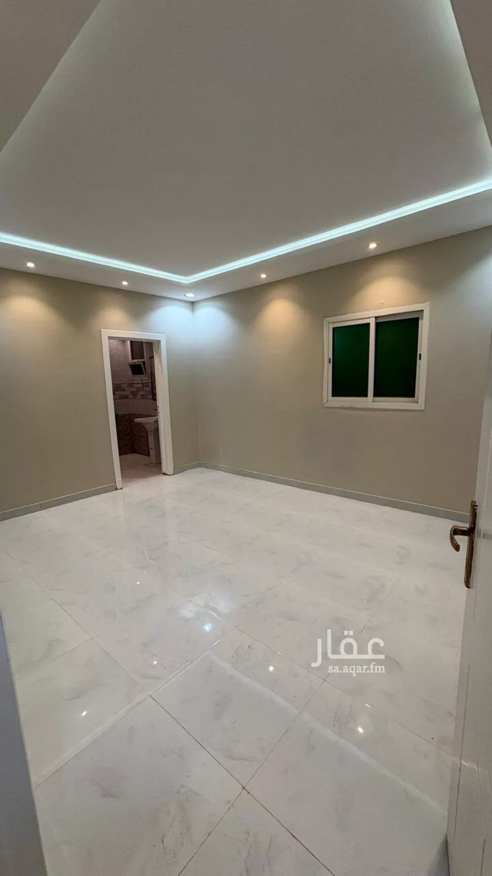 فيلا 8 غرف في المهدية 9