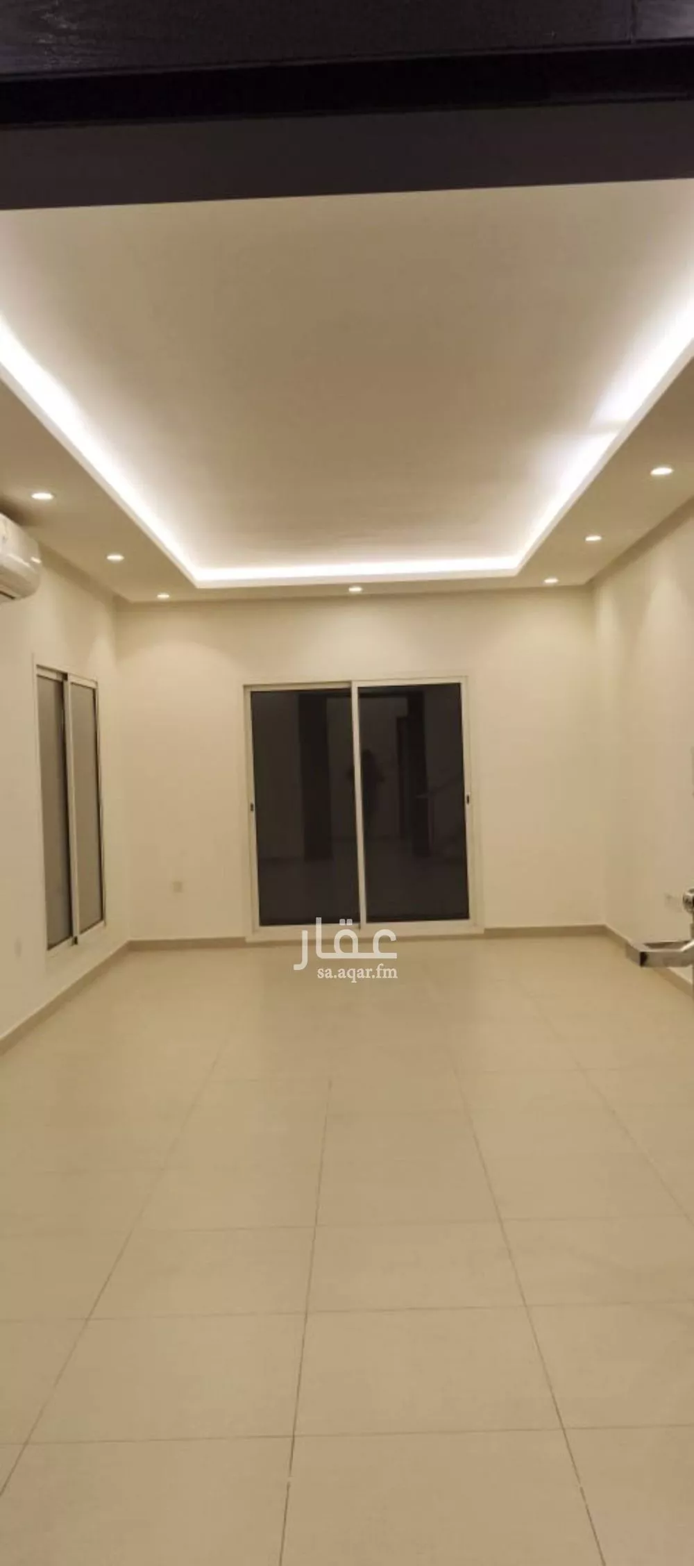 فيلا 5 غرف في العارض 7