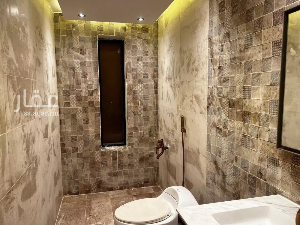 10 bedroom villa in Al Aqiq 2