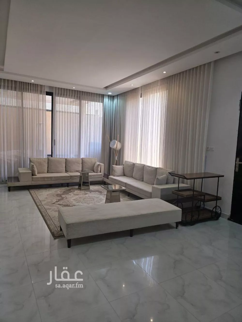 فيلا 6 غرف في الرمال 8
