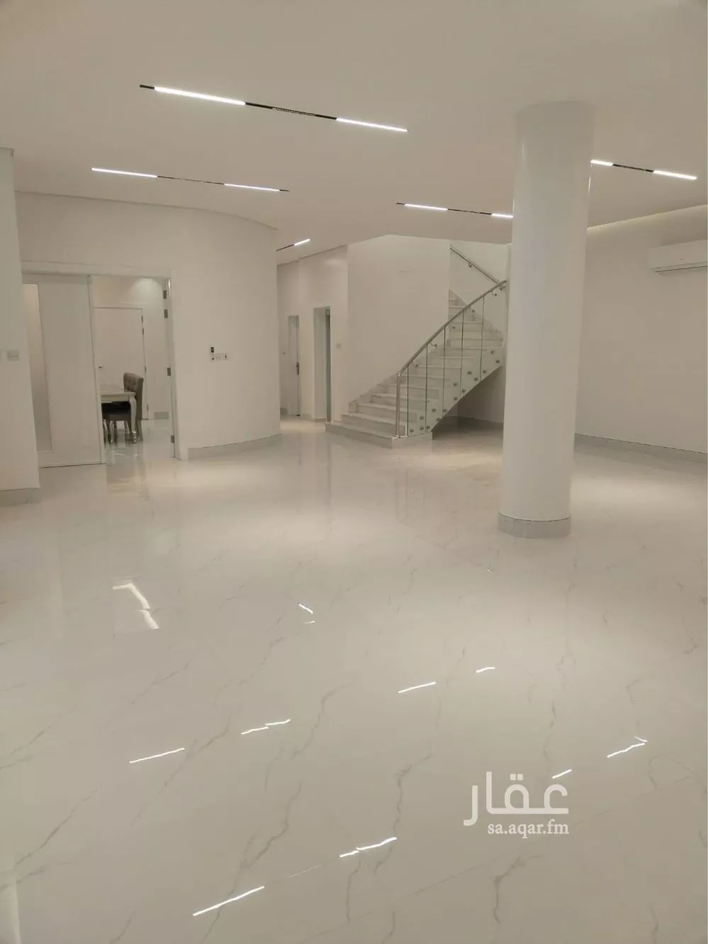 فيلا 7 غرف في العارض 7