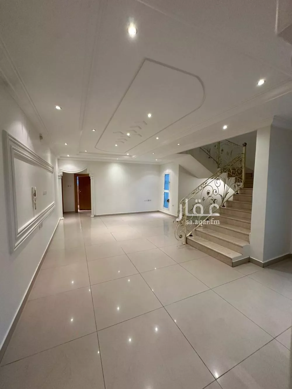 14 bedroom villa in Dhahrat Al Badiah 8