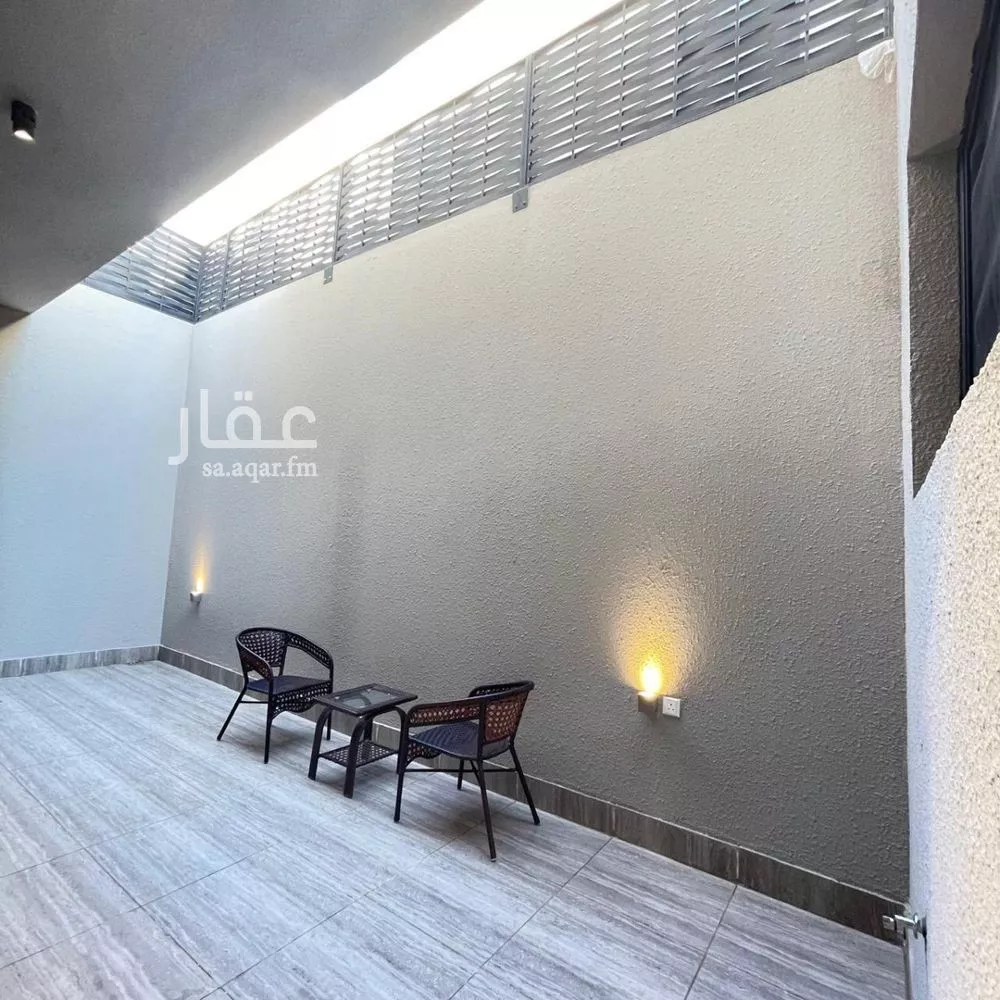 8 bedroom villa in Al Rimal 9