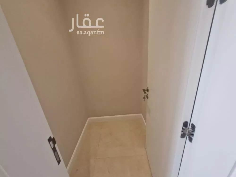 4 bedroom villa in Sidrah, Riyadh 13