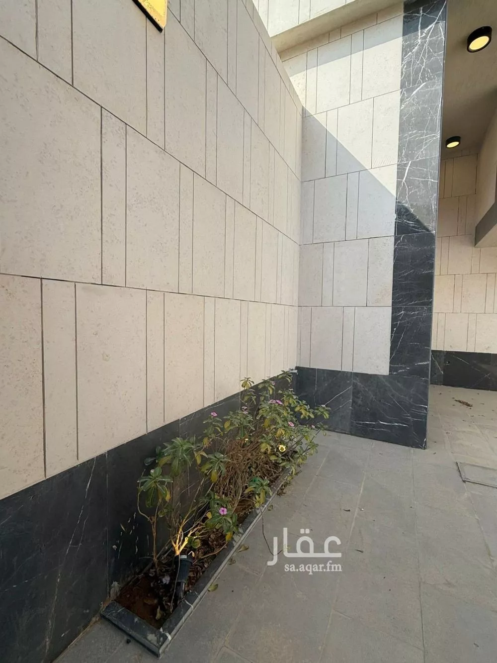 فيلا 5 غرف في النرجس 7
