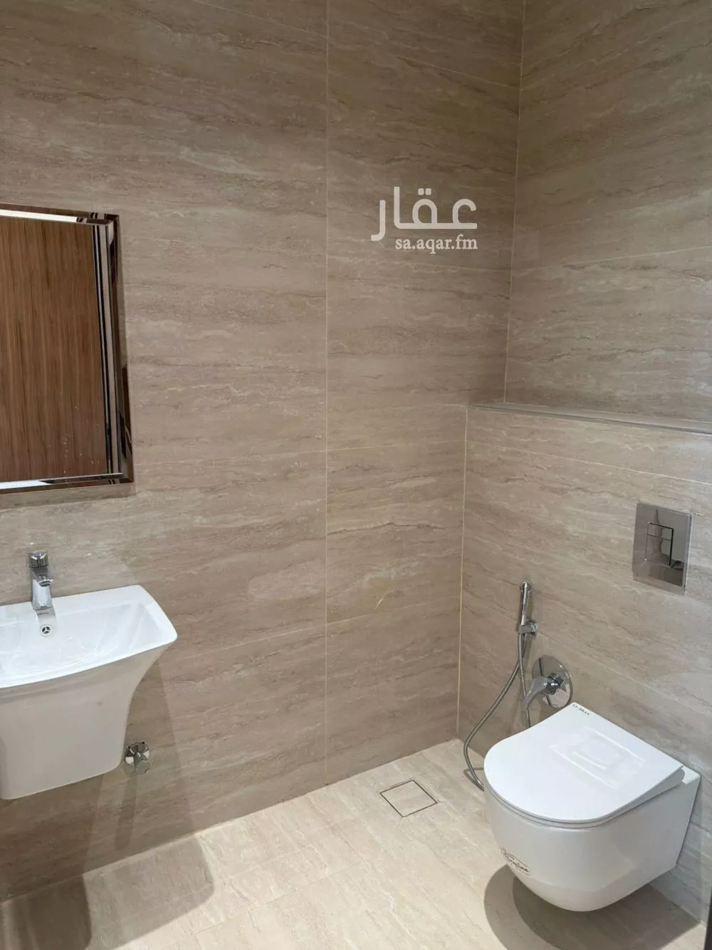 فيلا 5 غرف في النرجس 9