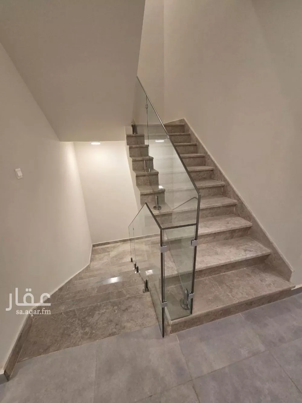 6 bedroom villa in Al Narjis 9